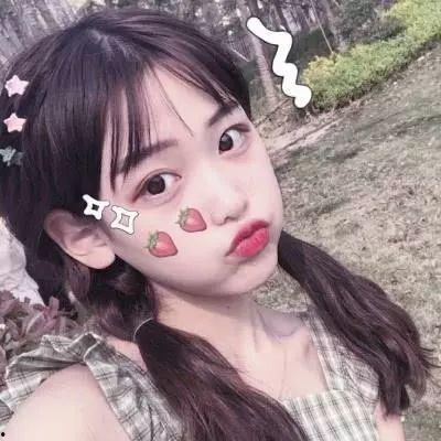 娱乐吃瓜酱女生熬夜,娱乐吃瓜酱女生的生活日常